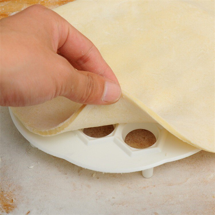 Dumpling Mold Maker6